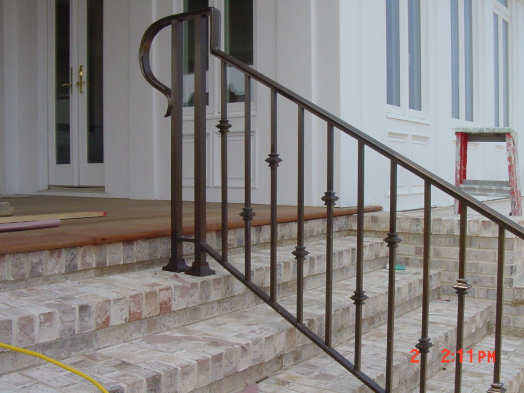 Exterior Standard Railing 14 - Image 2