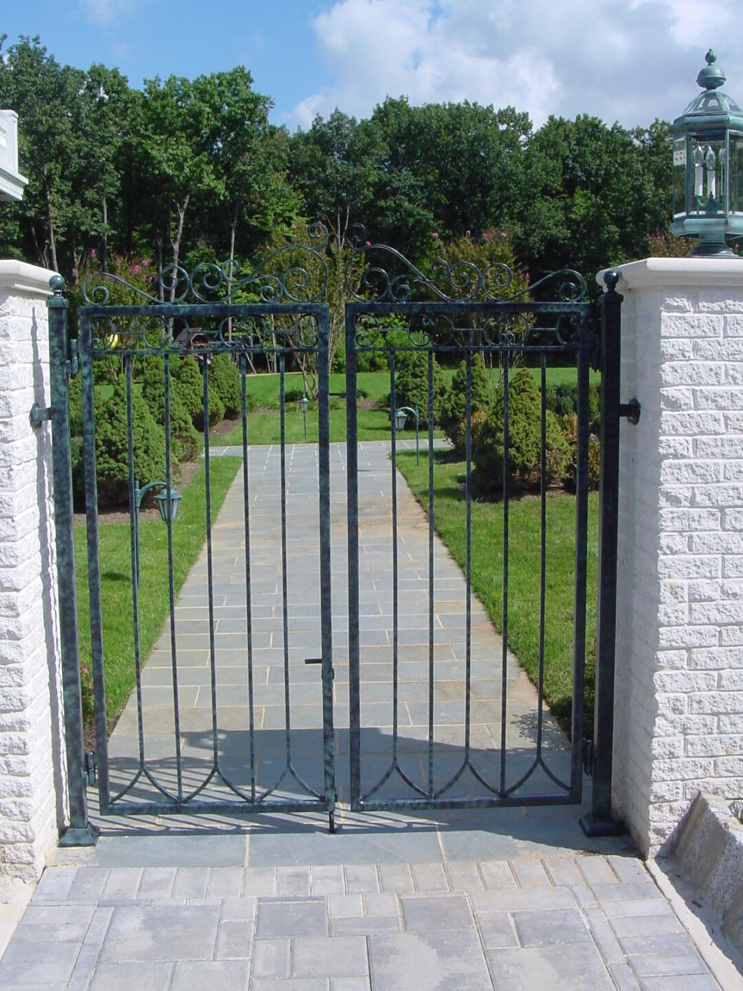 Walk Gate 54