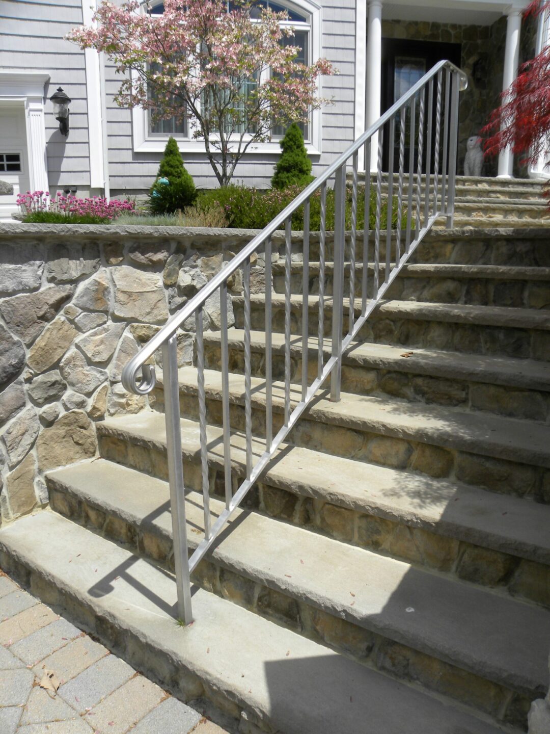 Exterior Standard Railing 15 - Image 3