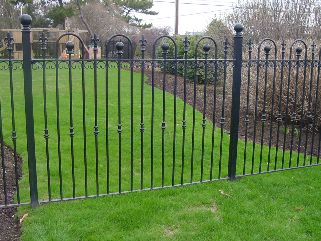 Estate Fence 10
