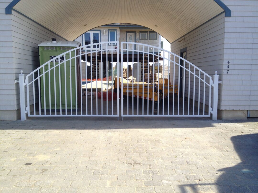 Driveway Gate 16