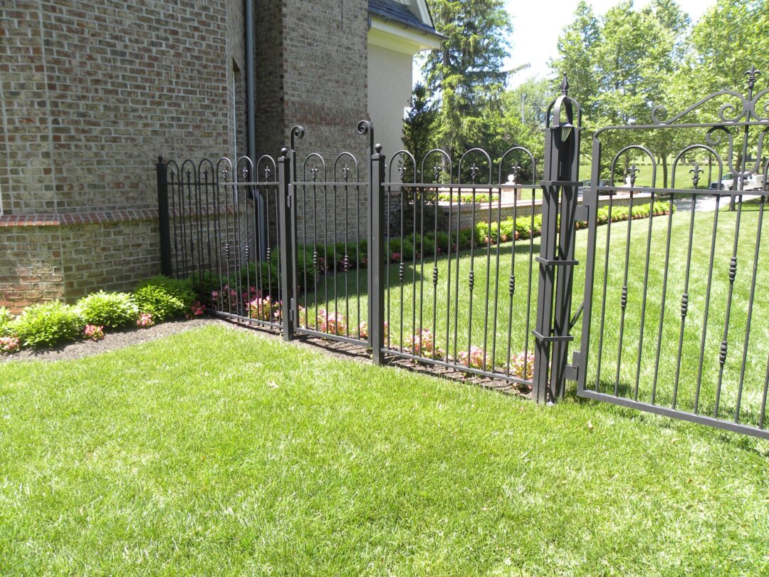 Estate Fence 36