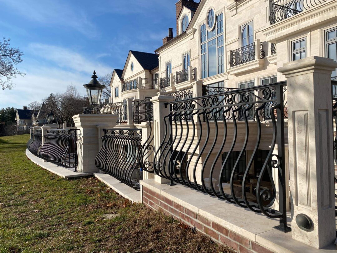 Exterior True Balcony Rail 8