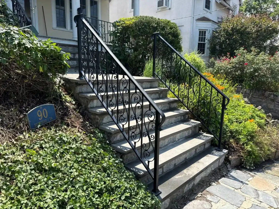 Exterior Standard Railing 24