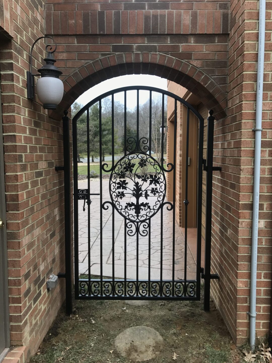 Walk Gate 11 - Image 3