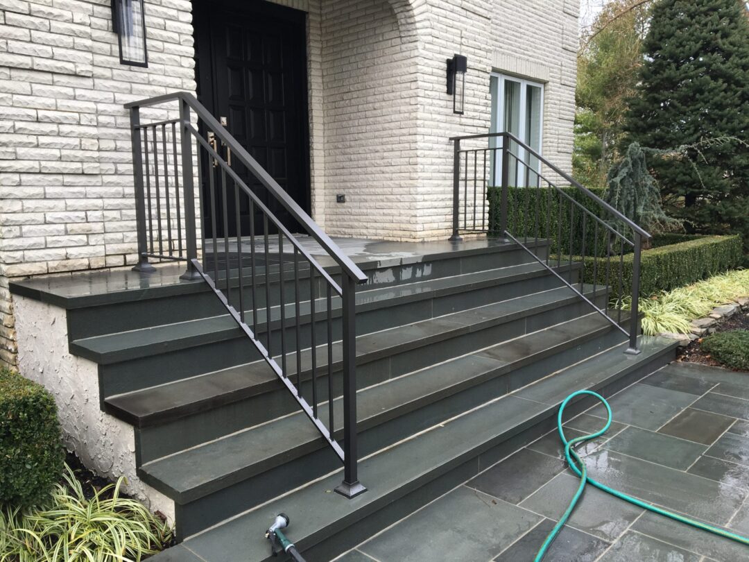 Exterior Standard Railing 4