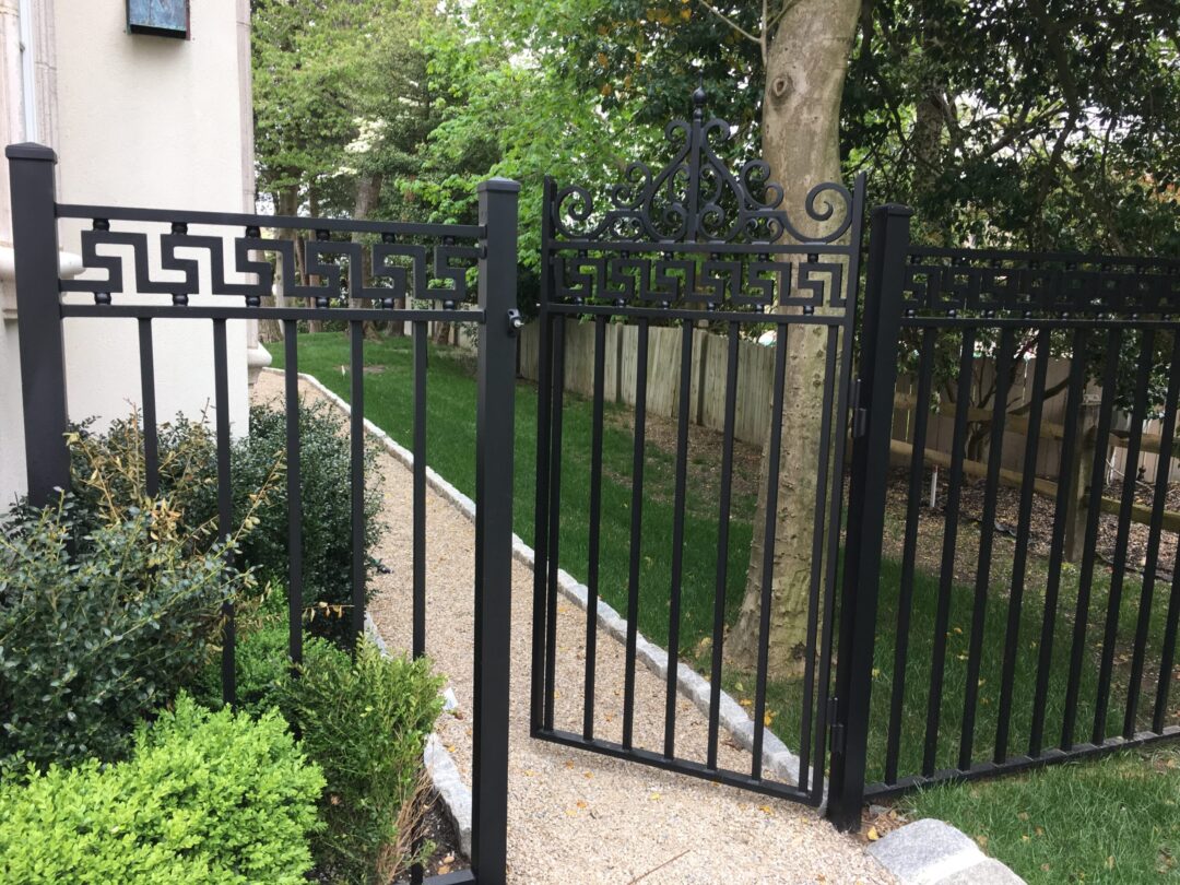 Walk Gate 19 - Image 2