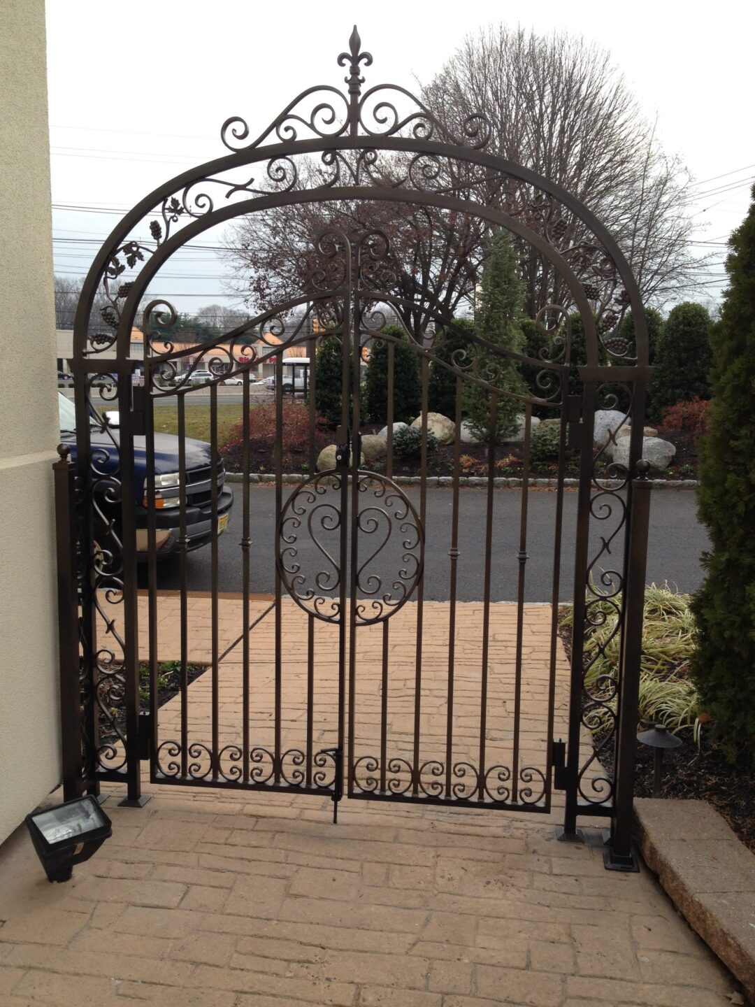 Walk Gate 10