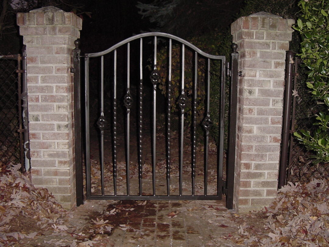 Walk Gate 62
