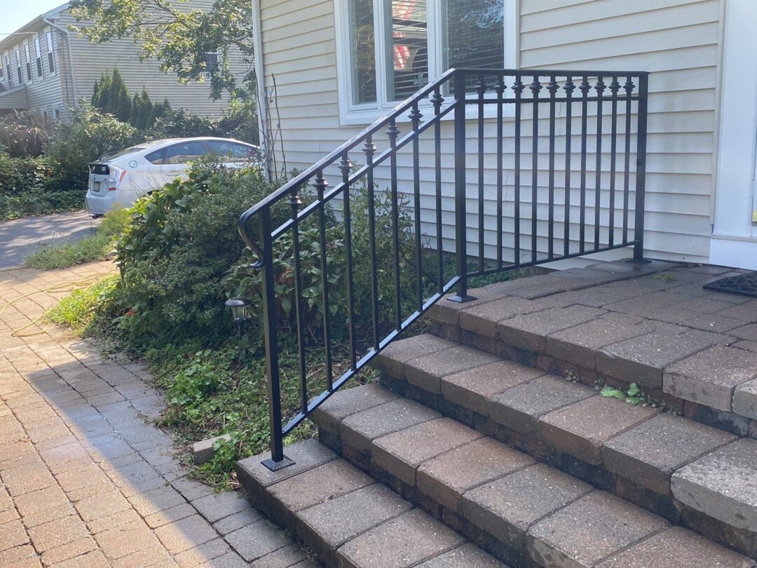Exterior Standard Railing 18 - Image 4