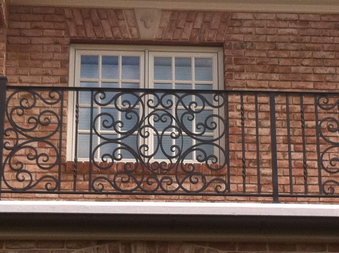 Exterior Balcony Rail 16