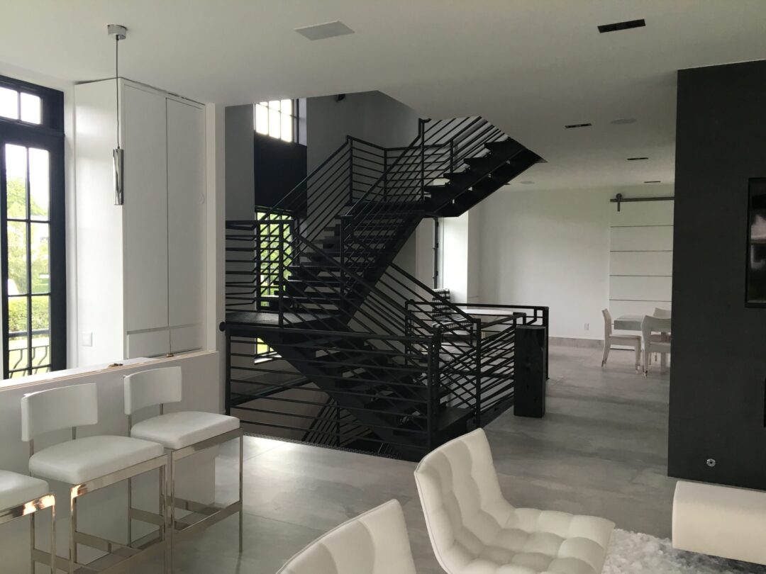 Interior Staircase 4 - Image 12