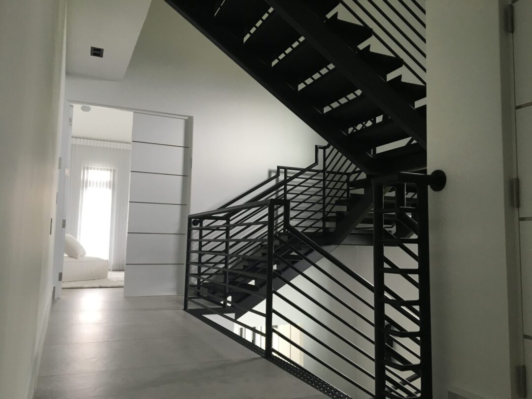 Interior Staircase 4 - Image 6