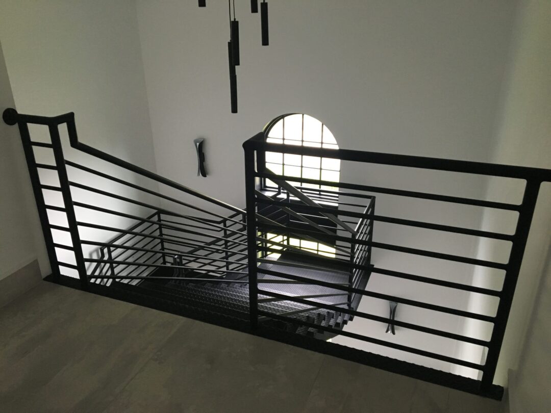Interior Staircase 4 - Image 8