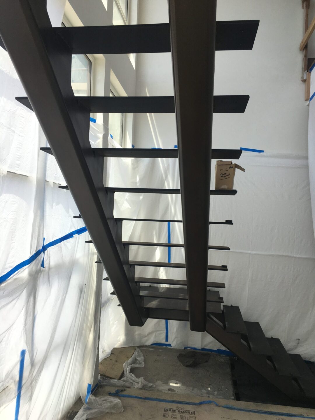 Interior Staircase 5 - Image 4