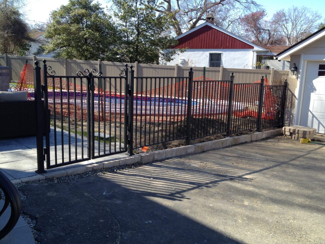 Pool Fence 27
