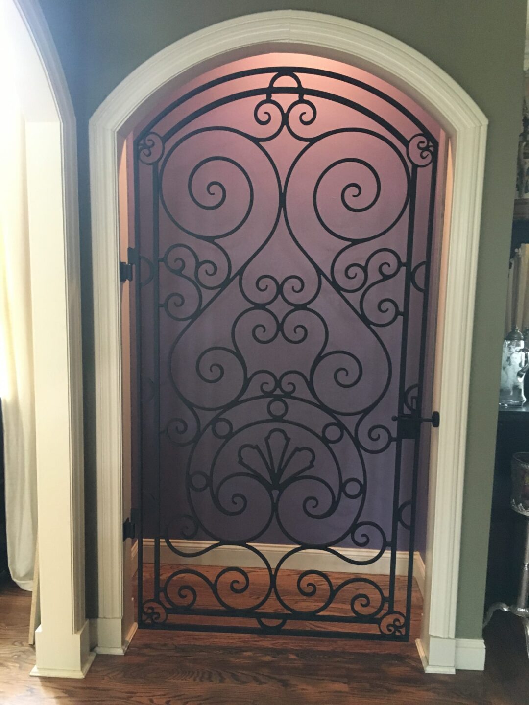 Interior Gate 20