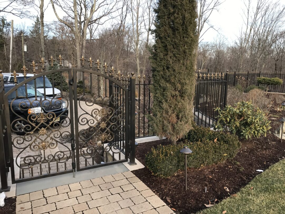 Walk Gate 49 - Image 3