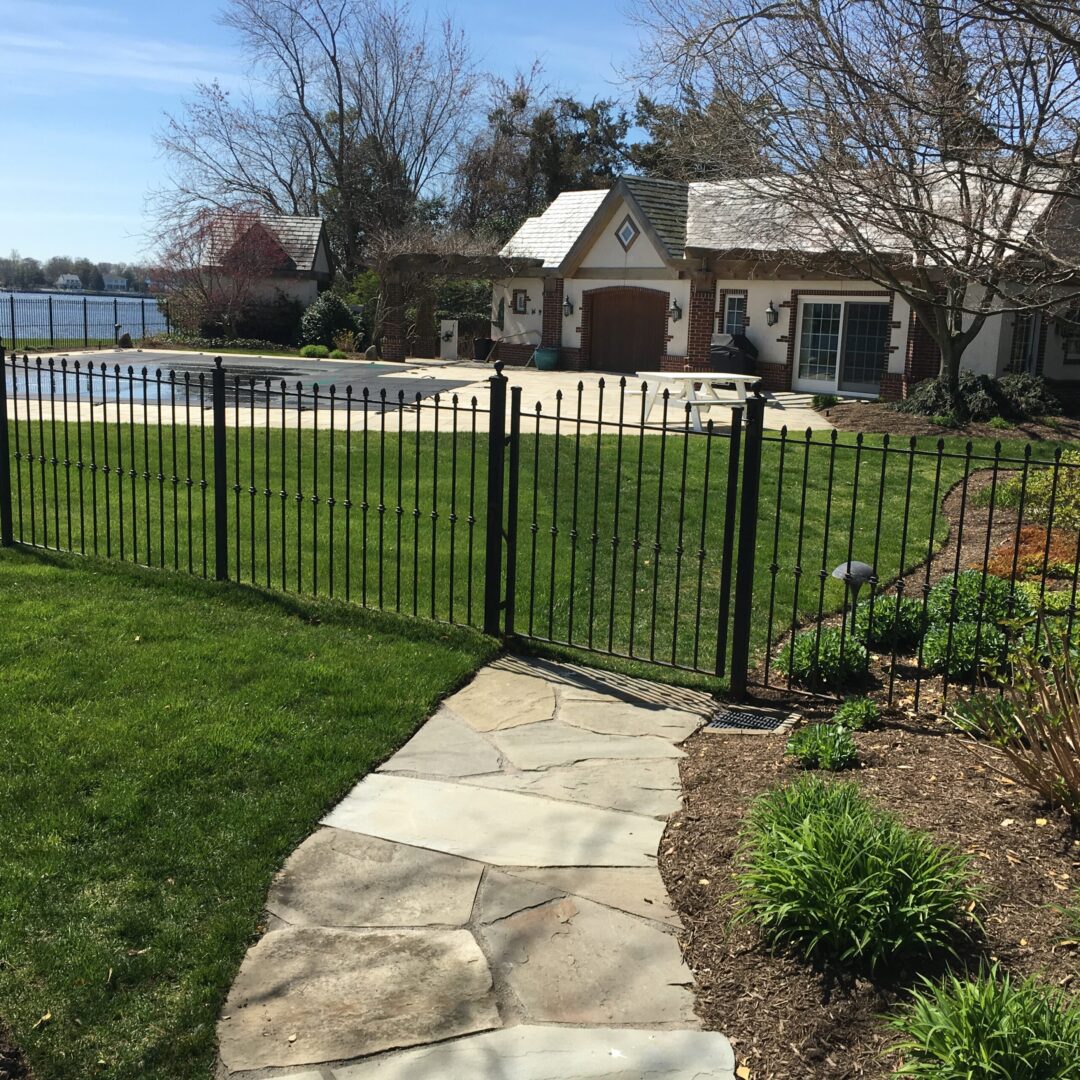 Pool Fence 39