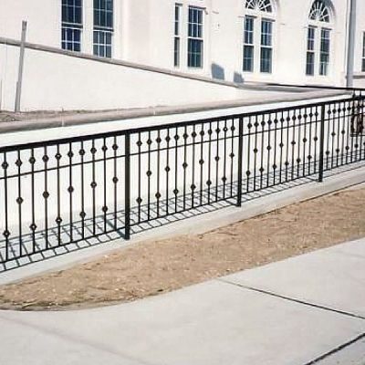 ADA-compliant-railing