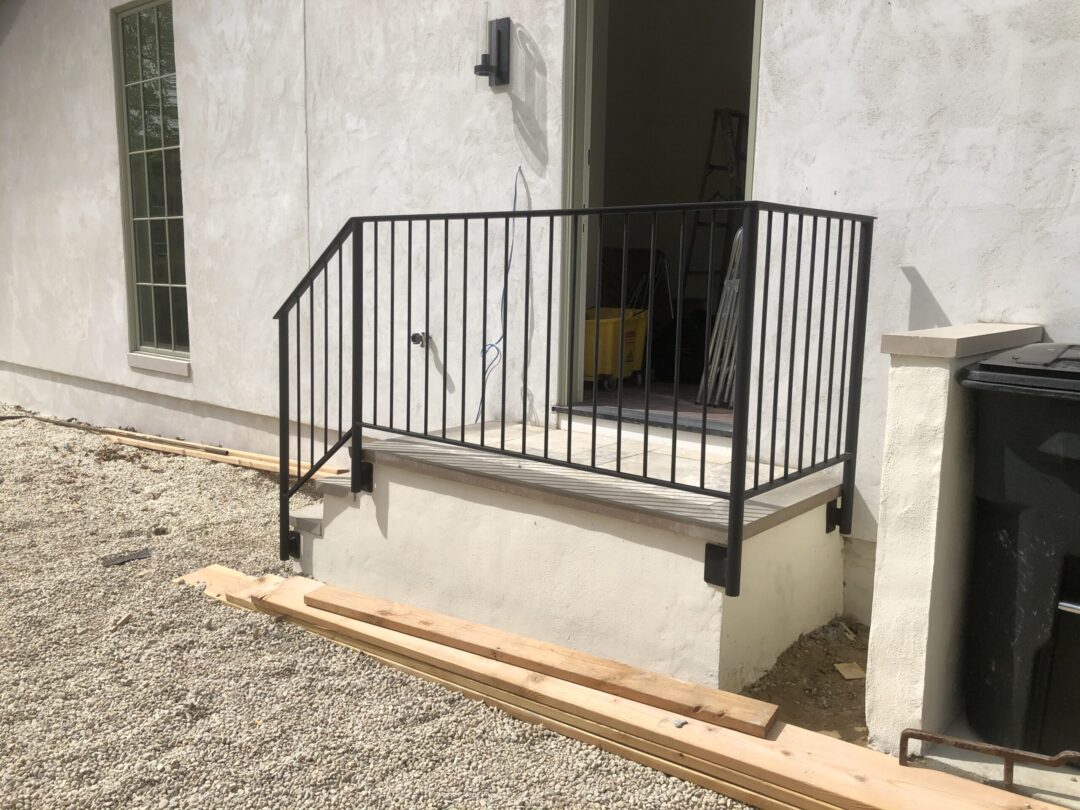 Exterior Standard Railing 37 - Image 3